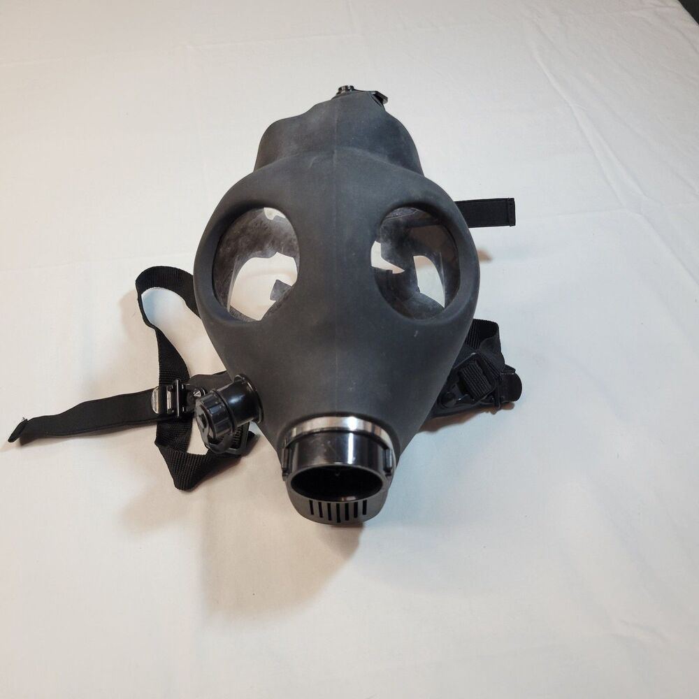 Israeli 4A1 Adult Size 1 Gas Mask Black Rubber NBC Military Surplus No Filter